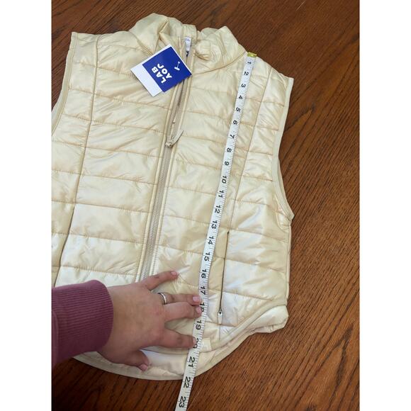 NWT Joy Lab Ivory Puffer Vest- Size XS - Picture 2 of 5
